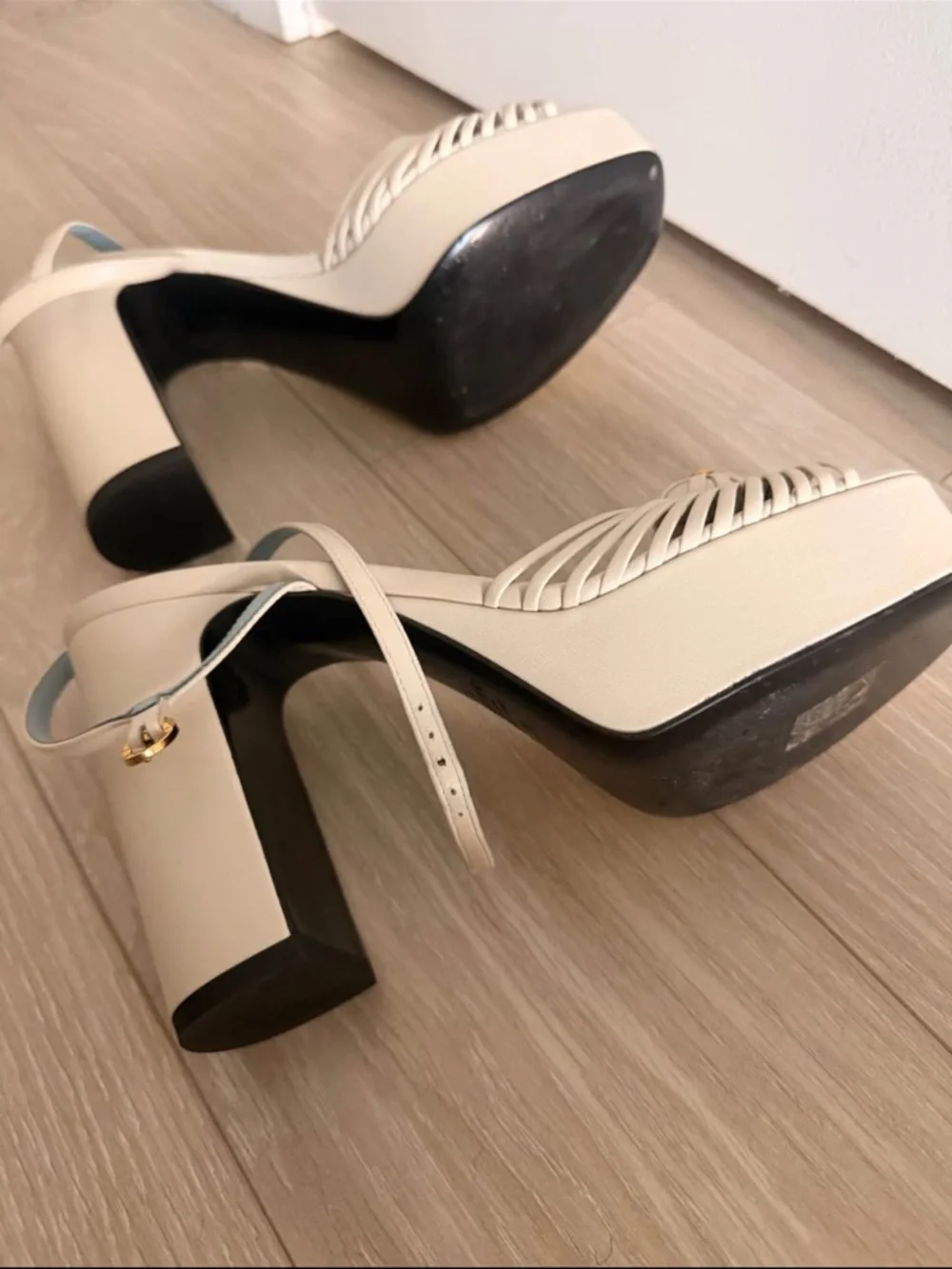 Valentino Cream Leather Knotted Open-Toe Block Heel Sandals